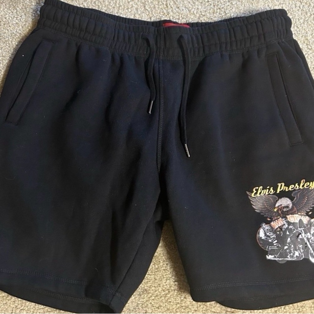 Mens Elvis Presley TCB Fleece Shorts by Graceland x Shoe Palace (Rare)